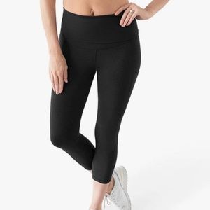 Kindred Bravely Maternity & Postpartum Support Crop Leggings w/Pocket, Large